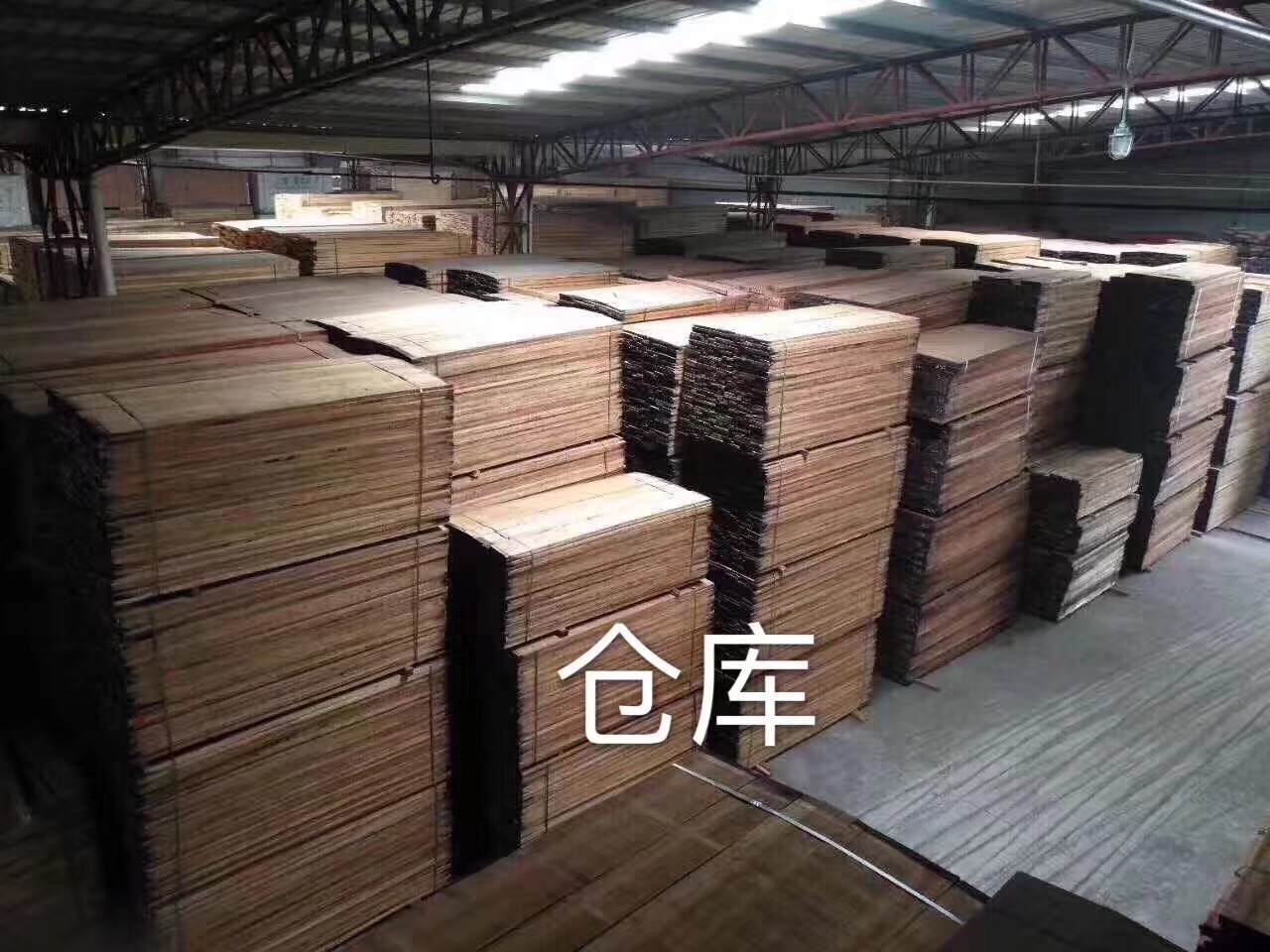 黃金胡桃木5.0-6.0到貨，顏色大美，極受歡迎。各位老板趕緊來下訂單咯。